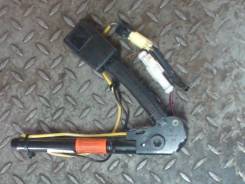 Замок ремня безопасности Mazda Tribute 2001-2007
