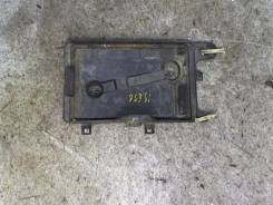 Полка под АКБ Ford Fusion 2005-2009 USA