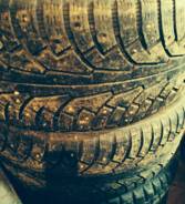 Nokian Hakkapeliitta 5. Зимние, шипованные, износ: 50%, 1 шт