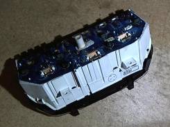 Щиток приборов (приборная панель) Mitsubishi Space Runner