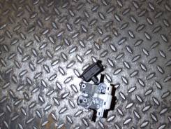 Замок багажника Renault Modus