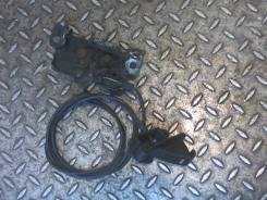 Трос капота Chrysler Sebring 2007-