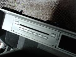 Бардачок (вещевой ящик) Audi A8 (D3) 2004-2010