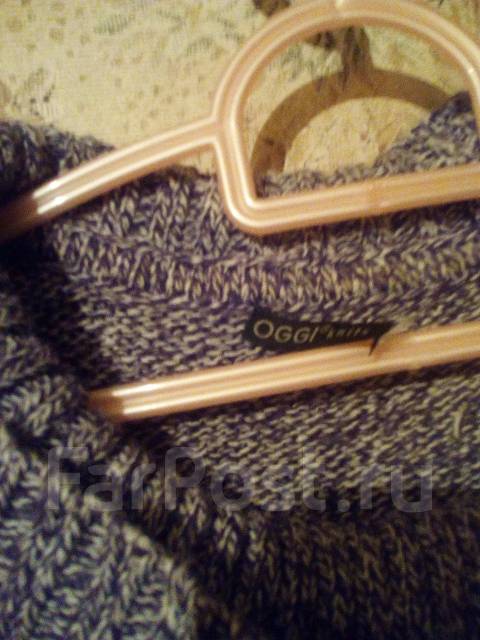 Свитер. фирма oggi. да есть - Основная одежда во Владивостоке