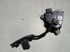 Педаль акселератора. Nissan Tiida Latio, SC11 Nissan Tiida, SC11, SC11X, C11X, C11 Двигатели: HR15DE, MR18DE, HR16DE