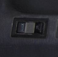 Кнопка открывания багажника. Toyota Corolla, AE104, AE109, CE100, CE101, CE102, CE105, CE106, CE107, AE100, CE108, CE109, EE103, EE104, EE102 Toyota S...