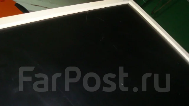 Mitsubishi. 19" ����