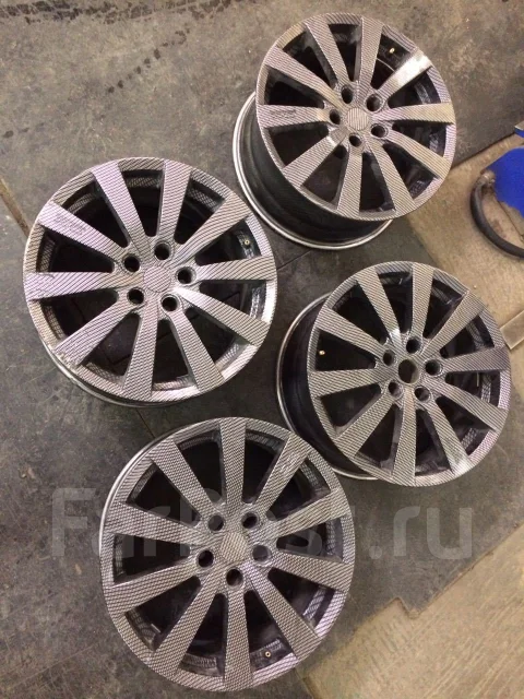 OZ Racing Michelangelo 8. 8.0x18", 5x114.3, ET-46, �� 75���. ����