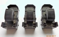 Кнопка стеклоподъемника. Toyota Tarago, ACR30, CLR30 Toyota Previa, CLR30, ACR30 Toyota Land Cruiser, FZJ100, FZJ105, HZJ105, HDJ100, UZJ100 Toyota Es...