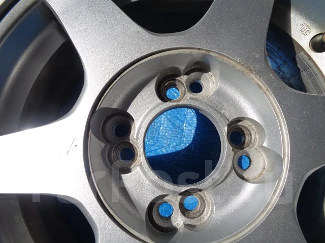 OZ Racing Universe. 5.5x5.5", 4x100, 4x110, ET35 ����