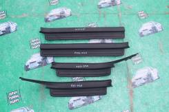 Порог пластиковый. Toyota: WiLL VS, Allex, Corolla Axio, Corolla Fielder, Corolla, Corolla Runx Двигатели: 1NZFE, 1ZZFE, 2ZZGE, 3CE, 1CDFTV, 3ZZFE, 4Z...