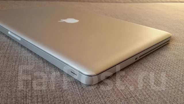 Apple MacBook Pro 15 2011 Early. 15.4", 2����, ��� 4 ��, ���� 120���, WiFi: 1, Bluetooth: 1, ����������� �� 4��. ����