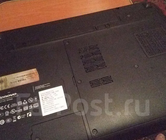 Lenovo IdeaPad Y470. 14", ��� 4 ��, WiFi: 1, Bluetooth: 1 ����