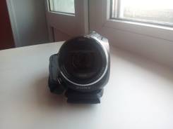 Sony HDR-CX240E. 9 - 9.9 Мп, с объективом