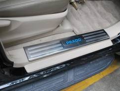 Накладка на порог. Toyota Land Cruiser Prado, GDJ150L, GRJ151, GDJ150W, GRJ150, GDJ151W, GRJ150L, TRJ150, KDJ150L, GRJ150W, GRJ151W, TRJ150W. Под зака...