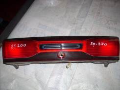Вставка багажника. Toyota Carina ED, ST200