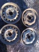 Nissan. 5.0x14, 4x114.30, ЦО 68,0 мм.