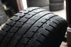 Kumho I'Zen KW27. Летние, износ: 20%, 2 шт