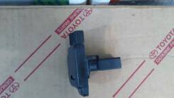 Датчик расхода воздуха. Toyota 4Runner, UZN210, UZN215 Toyota Land Cruiser, UZJ100 Toyota Hilux, RZN174, RZN173, RZN154, RZN194, RZN193, RZN149, RZN14...