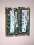 SO-DIMM DDR2.