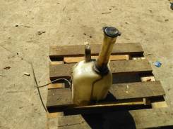 Бачок стеклоомывателя. Toyota Vista, CV30, SV30, VZV31, VZV30, VZV33, SV35, VZV32, SV32, SV33