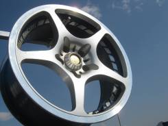 RAYS VOLK RACING. 8.0x18, 5x114.30, ET32