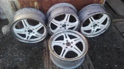 Ultraleggera. 8.0x18", 5x114.30, ET30, �� 73,1���.
