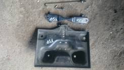 Крепление аккумулятора. Nissan Fuga, PY50, PNY50, GY50, Y50