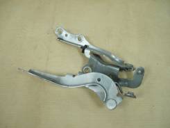 Крепление капота. Toyota Ipsum, ACM21, ACM26W, ACM26 Toyota Picnic Verso, CLM20, ACM21, ACM20 Toyota Avensis Verso, ACM21, ACM20, CLM20 Двигатели: 2AZ...