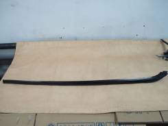 Молдинг лобового стекла. Toyota Ipsum, ACM21, ACM26W, ACM26 Toyota Picnic Verso, CLM20, ACM21, ACM20 Toyota Avensis Verso, ACM21, CLM20, ACM20 Двигате...