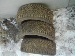 Goodyear UltraGrip 500. Зимние, без шипов, износ: 40%, 3 шт