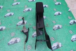 Бардачок. Toyota Corolla Fielder, NZE124, ZZE124, ZZE123, ZZE122, CE121, NZE121G, ZZE122G, NZE121 Toyota Allex, ZZE123, NZE121, NZE124 Toyota Corolla...