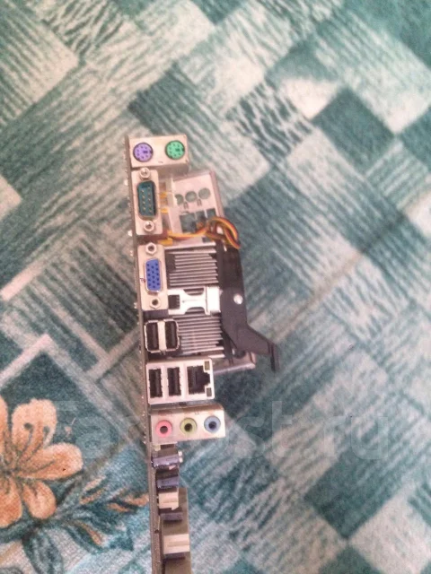 Socket AM2 ����