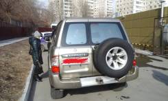 Nissan Safari. автомат, 4wd, 4.8 (245 л.с.), бензин, 250 000 тыс. км