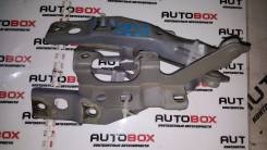 Крепление капота. Nissan X-Trail, PNT30, T30, NT30 Двигатели: YD22ETI, QR20DE, QR25DE, SR20VET