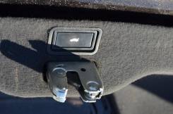 Замок крышки багажника. Audi A8, D3/4E, D3, 4E