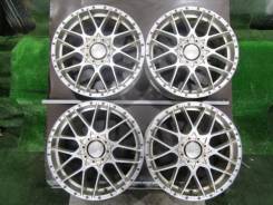 RAYS. 7.0x17, 4x114.30, 5x114.30, ET42, ЦО 73,0 мм.