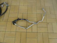 Трубка кондиционера. Toyota Avensis, ZZT251, AZT255, AZT250, AZT251 Двигатели: 2AZFSE, 1AZFE, 1AZFSE