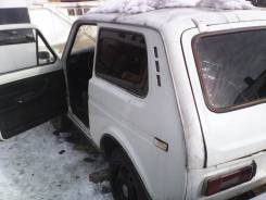 Кузов в сборе. Лада 4x4 2121 Нива Лада 2121 4x4 Нива