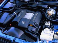 Крышка двигателя. Mercedes-Benz E-Class