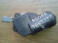 Мотор стеклоочистителя. Nissan Terrano II