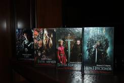 Продам книги "Игра престолов"