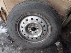 R-16 215/70 на штампов. дисках 5х114.3. 6.5x16" 5x114.30 ET45 ЦО 66,1 мм.