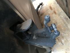 Ролик дверной. Mitsubishi Delica Space Gear, PD4W, PF8W, PC5W, PD6W, PD5V, PF6W, PB4W, PC4W, PB5W, PD8W, PA4W, PB6W, PA5W, PB5V, PE8W, PA5V, PE6W Mits...