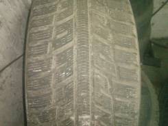 Kumho I'Zen KW22. Зимние, без шипов, 2015 год, износ: 50%, 1 шт