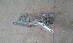 Крепление капота. Toyota Vitz, NCP95 Двигатель 2NZFE