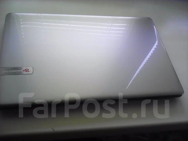 Packard Bell EasyNote TE11. 15.6", ��� 8 ��, ���� 500���, WiFi: 1, Bluetooth: 1, ����������� �� 6��. ����