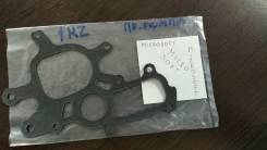 Прокладка водяного насоса. Toyota: Hilux Surf, Granvia, 4Runner, Hiace, Hilux, Regius Ace, Land Cruiser, Land Cruiser Prado, Dyna, Fortuner, Hiace Reg...