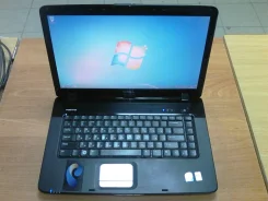 Dell Vostro 1015. 15.6", 1,6����, ��� 2048 ��, ���� 247���, WiFi, Bluetooth, ����������� �� 4��.