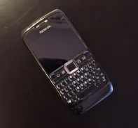 Nokia E71. �/� ����